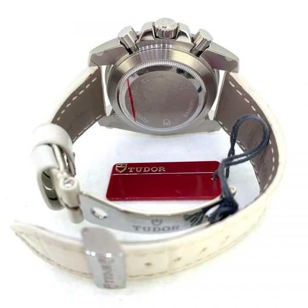 tudor_diamond_chronograph_2031_1605073039_2588447d_progressive