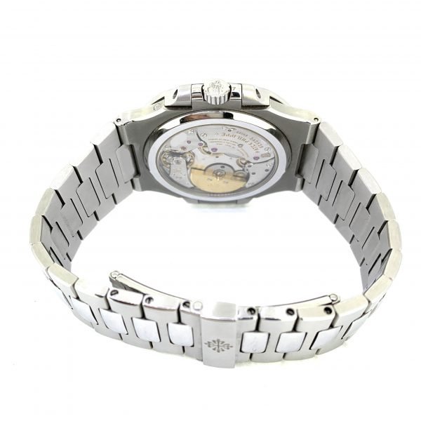 patek_philippe_nautilus_57121_1600254137_c378f4b3_progressive