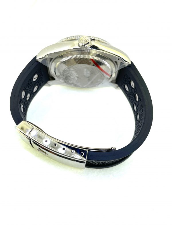 7161C5A3-A4E7-44DD-A331-B6E7FB0D6519