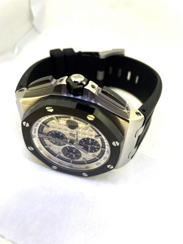 audermars_piguet_1630049884_114ee379_progressive
