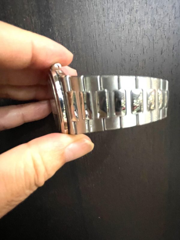 patek_philippe_nautilus_57121a_1630041646_bcee4068_progressive