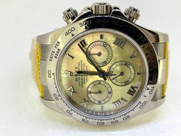 rolex_daytona_beach_yellow_1627302599_f86fef10_progressive