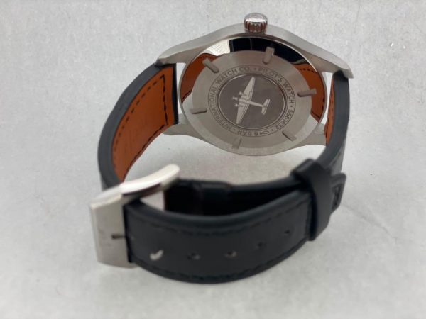 C0D1435C-7F2F-4DC4-8BF2-44D99E3FDD42