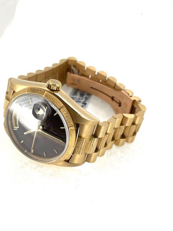 A9072907-DD6A-4B64-8396-C29A0CAE4301