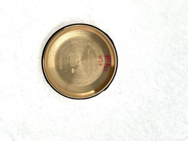 EA0E2E7E-7C4B-4697-A937-CE39716E5563