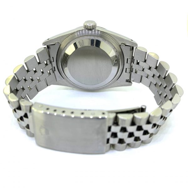 BD930E3F-6F83-40FF-AA6A-B56E2EA76312