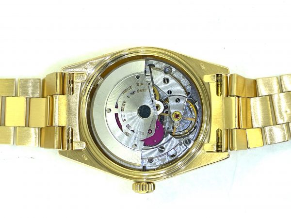 7B08236B-6BE9-4FB5-8BE7-9238ACCAAE51