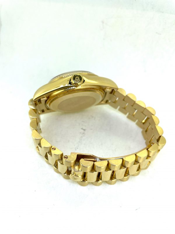 E4AD5272-D4D7-4BF0-AACC-87E2678C4885