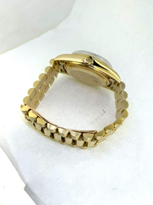 77584ED0-DC76-4331-AF6F-6EF10FA90A8C