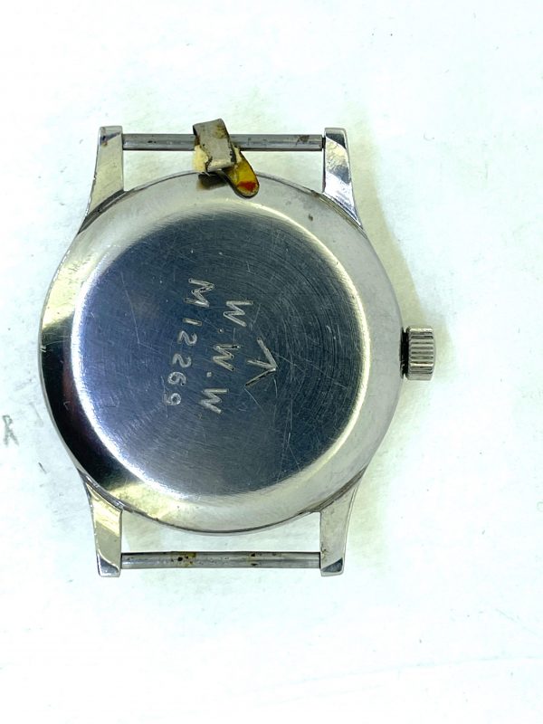 AE8C5108-6D5A-4902-9E74-A7A00AAE831E