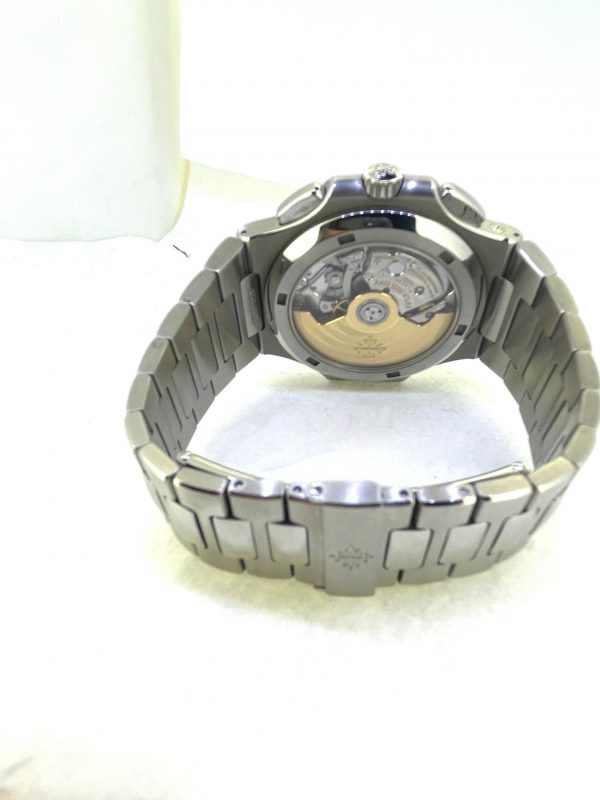 013ED2EB-FD79-4353-918A-376051AD9252