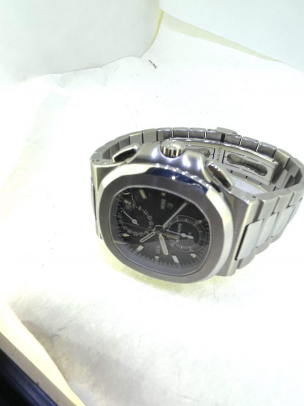 A18047CE-0E1F-41EC-9CAD-5BF07001648D