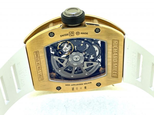 203AC9EA-11FA-4C3C-8979-795CE74FC494