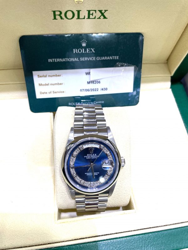 EB1E898B-BDC6-4454-9303-17E67D7092EA