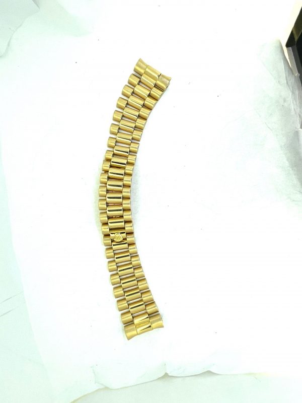 310ABC50-523D-44EB-8267-9643F5A47FA8