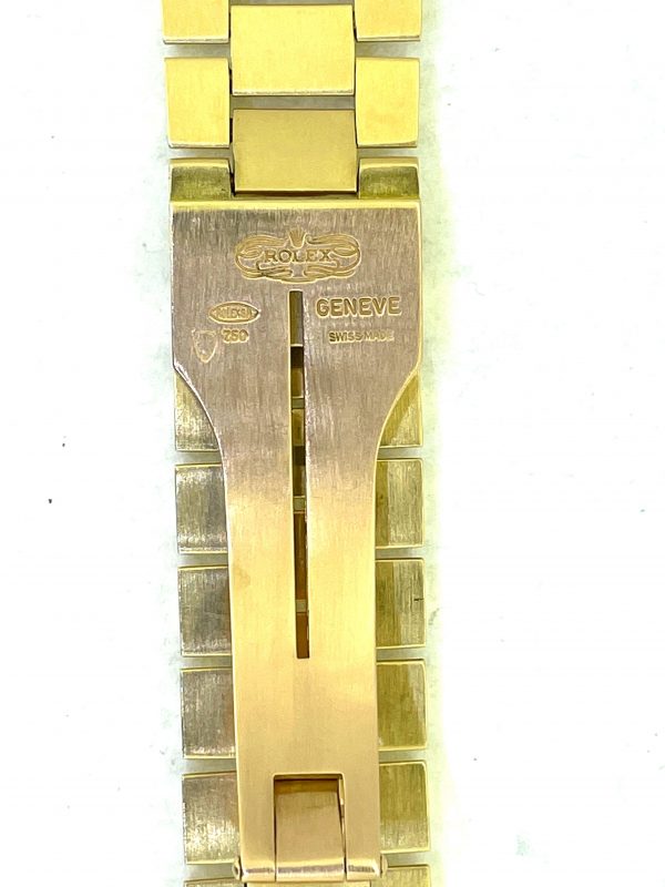 779028F6-FDD8-4206-B11D-CB4728C6C50B