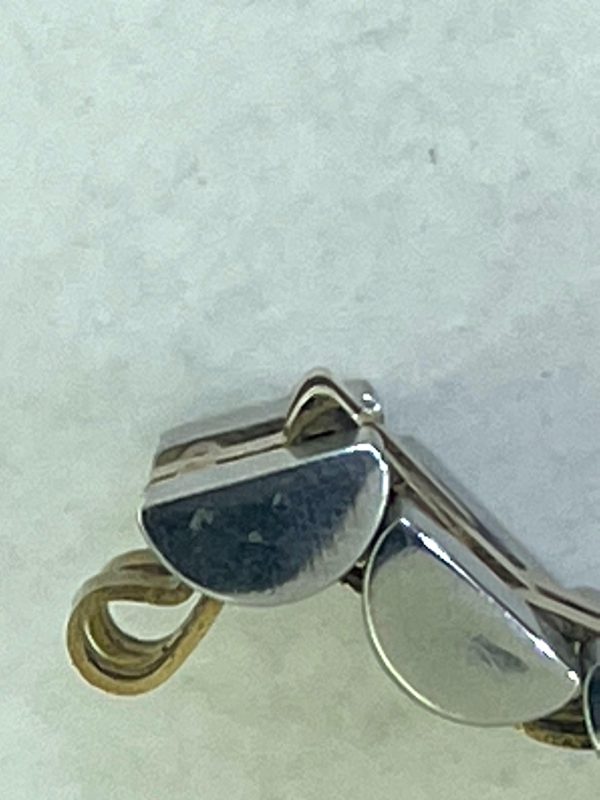 8D173682-4E43-4415-9919-D31A46D7AE93