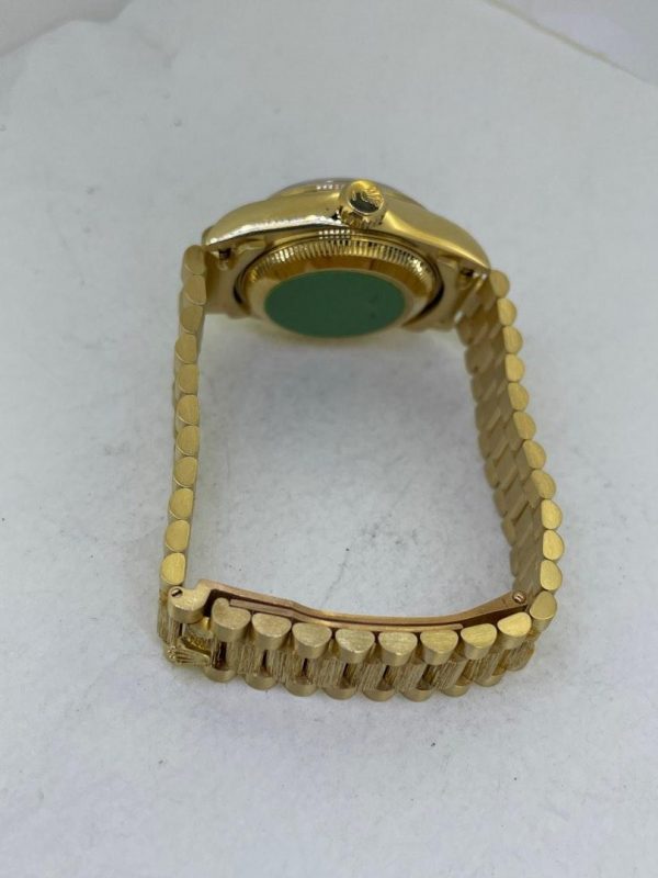 8A44BBE1-7149-4E44-8376-2F250B294C09