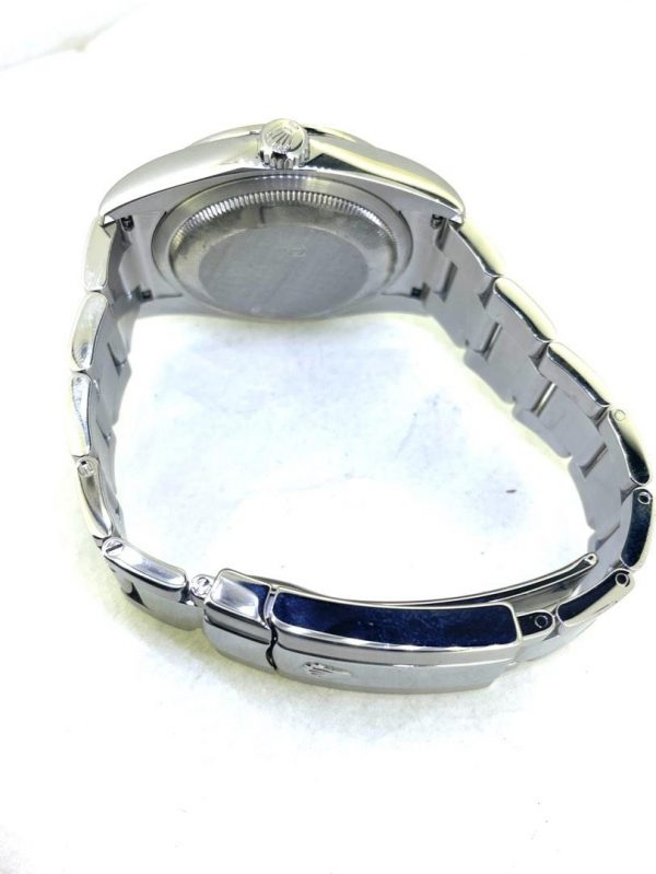 A0B8E350-28AE-4D1B-A2FE-9AE694444B7F