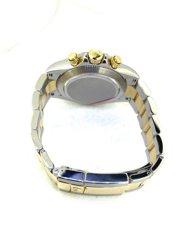 B40DE763-DA06-4731-A1DC-894F85AE8F9A