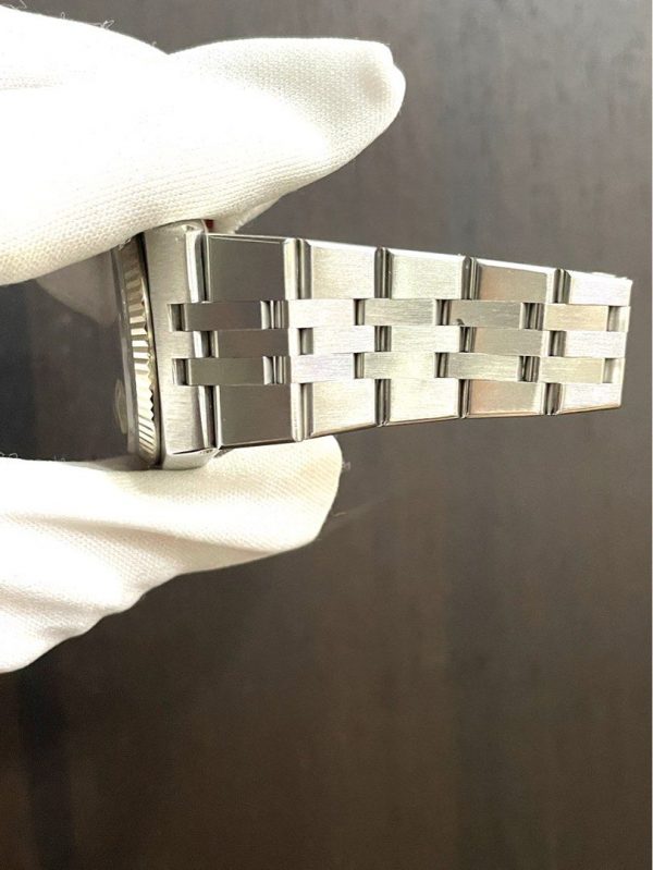 685696FE-2E43-4B76-A2B8-9E76E07F4B53