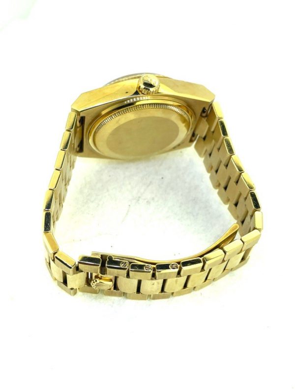 C0FC3EF0-F9CC-4528-B6D0-F5C4DC063713