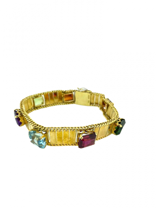 64C9E433-9828-4C6F-B988-6BFDB233ABB8