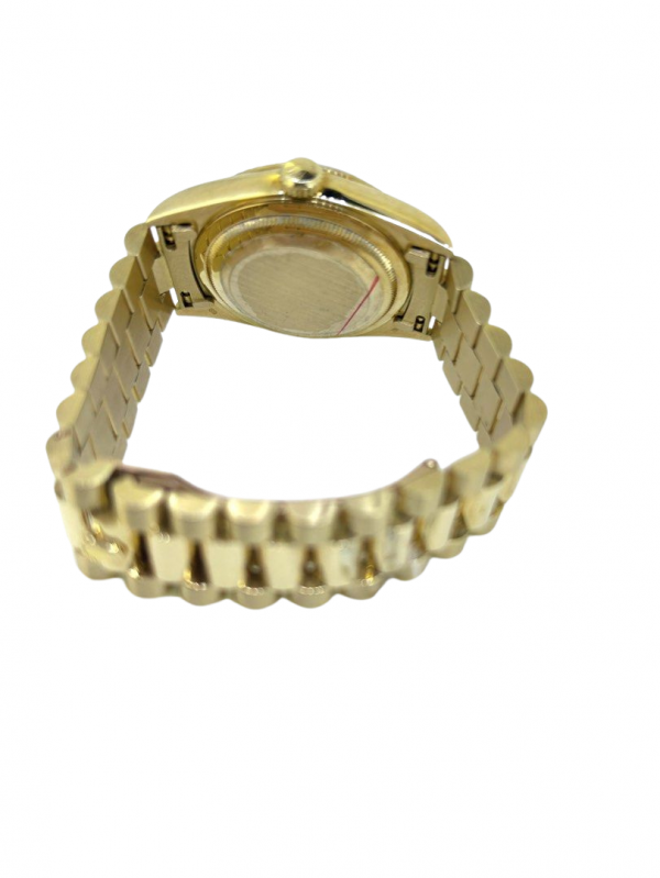 4B6A362E-277D-4C5A-978D-3455B56F55F3