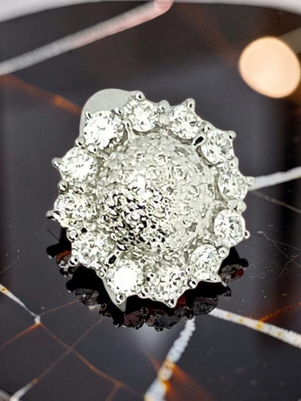 sparkling_diamond_flower_ring__1783065570_e650d61d_progressive