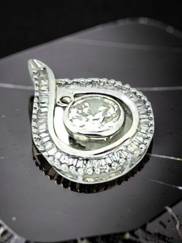 14k_white_gold_diamond_teardro_1784354450_3f952cc8_progressive