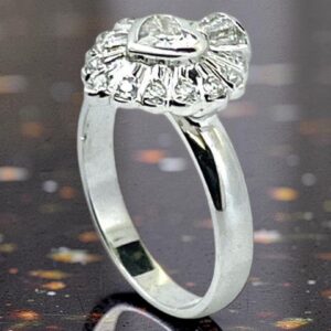 18_kt_gold_heart_diamond_ring_1783604802_0ceeee19_progressive