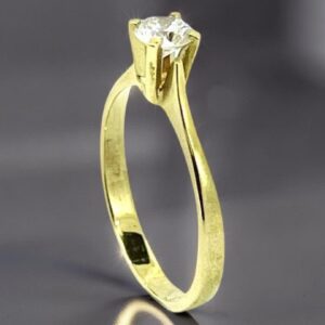 20_kt_yellow_gold_solitaire_di_1783672698_edfb4433_progressive